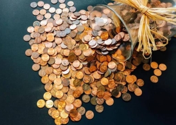 自由现金流基金募资超百亿 这类产品适合长期持有